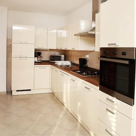 Apartment Matea Trogir Exterior photo